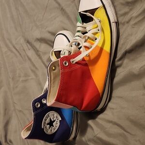 Converse All Stars Chuck Taylor Pride rainbow 7 M 9 W
